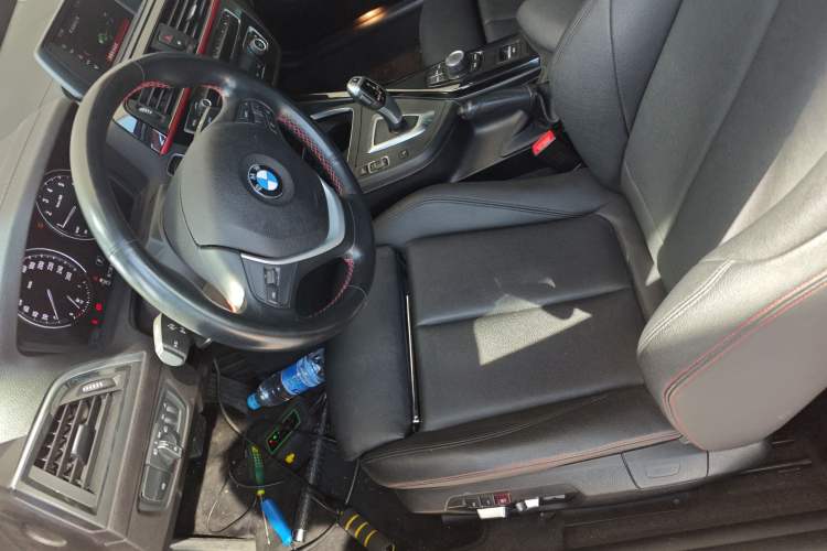 Used BMW 2 Series 2019 225i Convertible Coupe Sports Design Package Left Front Seat