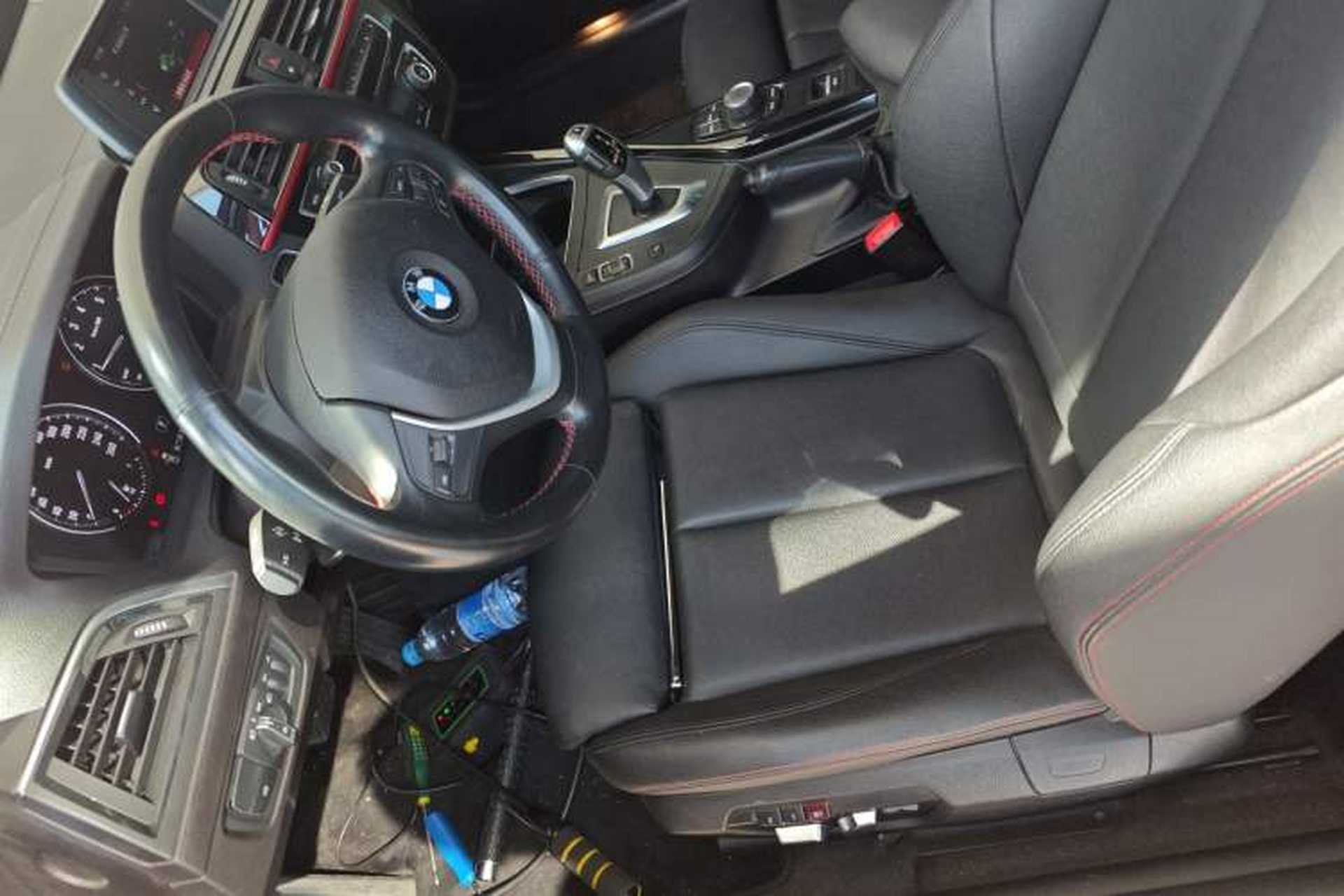 Used BMW 2 Series 2019 225i Convertible Coupe Sports Design Package Left Front Seat