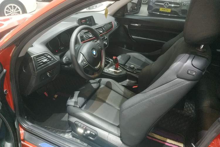 Used BMW 2 Series 2019 225i Sport Design Package Left Front Seat