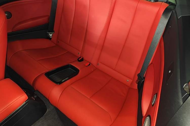 Used BMW 2 Series 2019 225i Convertible Coupe Luxury Edition M Sport Package Left Rear Seat