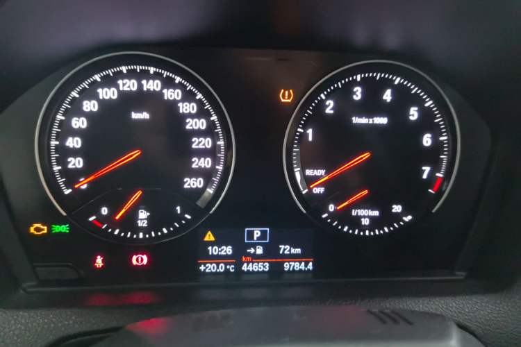Used BMW 2 Series 2019 225i Convertible Coupe Sports Design Package Odometer Close Up