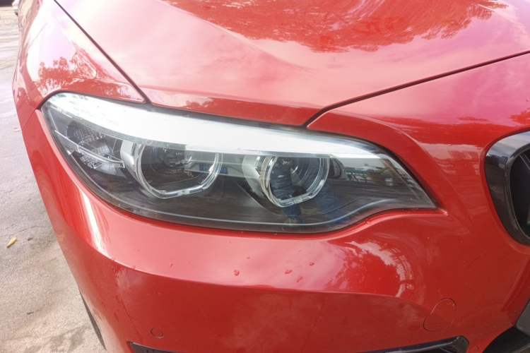 Used BMW 2 Series 2019 225i Convertible Coupe Sports Design Package Right Front Headlight