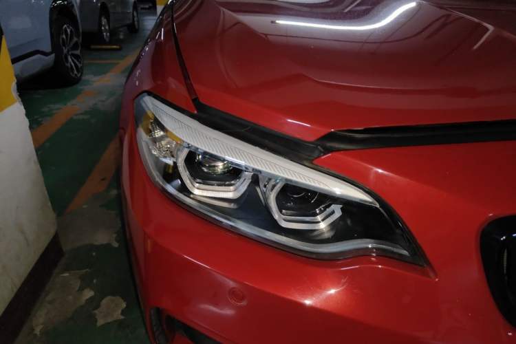Used BMW 2 Series 2019 225i Convertible Coupe Luxury Edition M Sport Package Right Front Headlight