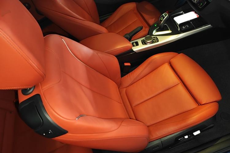 Used BMW 2 Series 2019 225i Convertible Coupe Luxury Edition M Sport Package Right Front Seat