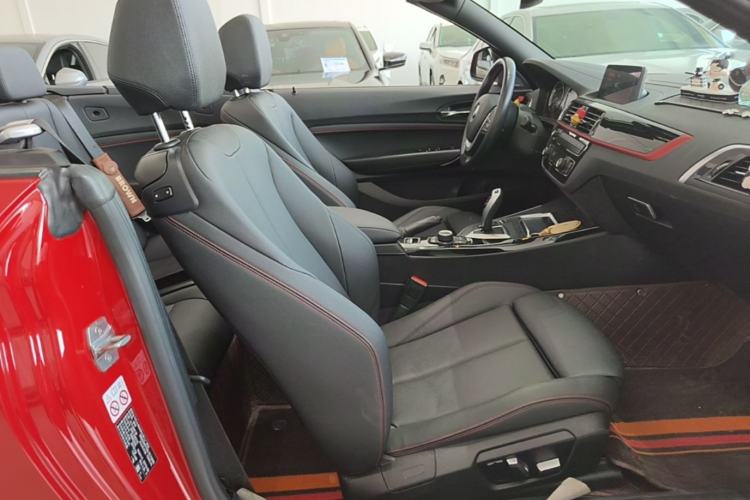 Used BMW 2 Series 2019 225i Convertible Coupe Sports Design Package Right Front Seat