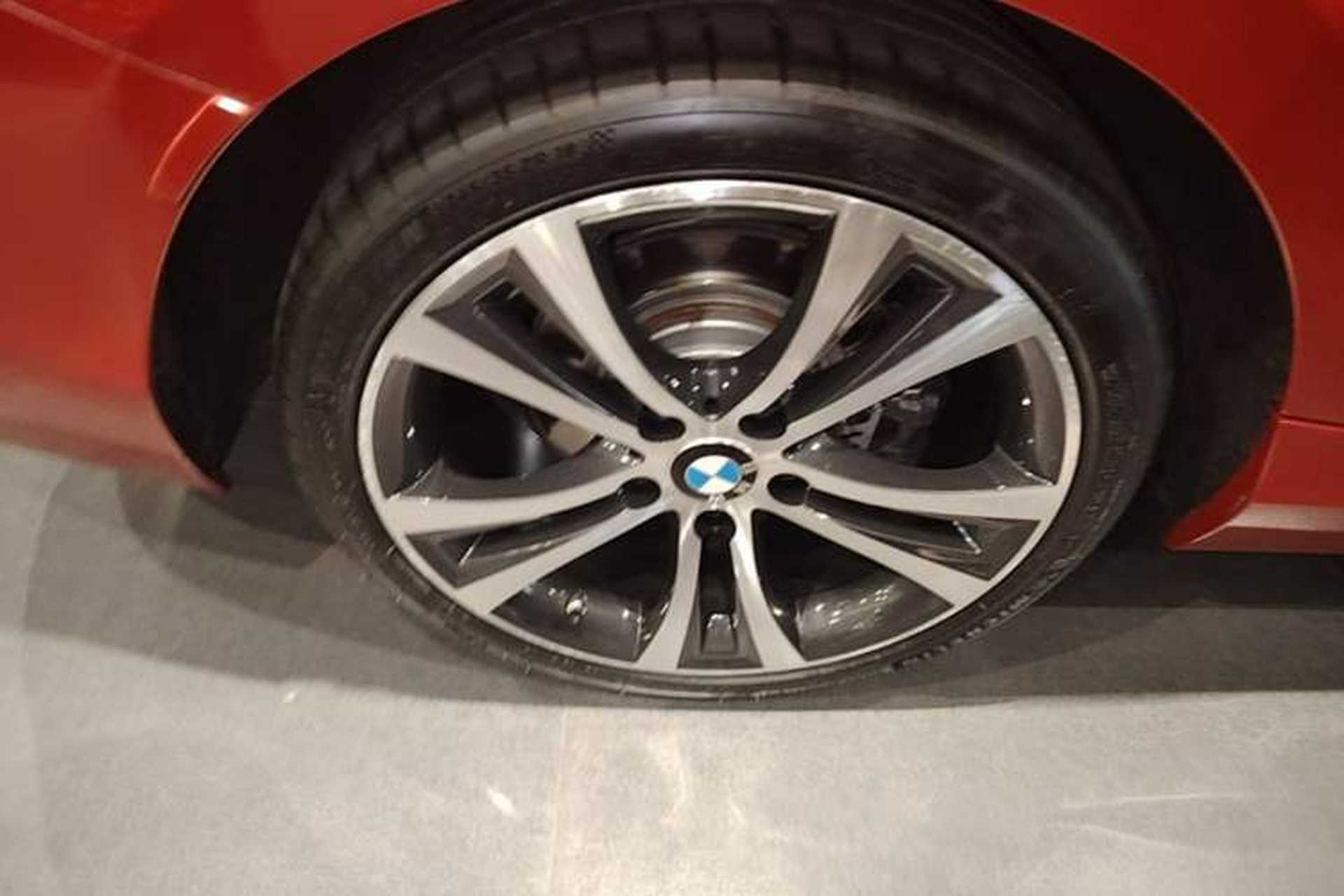 Used BMW 2 Series 2019 225i Sport Design Package Right Rear Wheel Hub