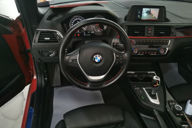 Used BMW 2 Series 2019 225i Convertible Coupe Sports Design Package Steering Wheel