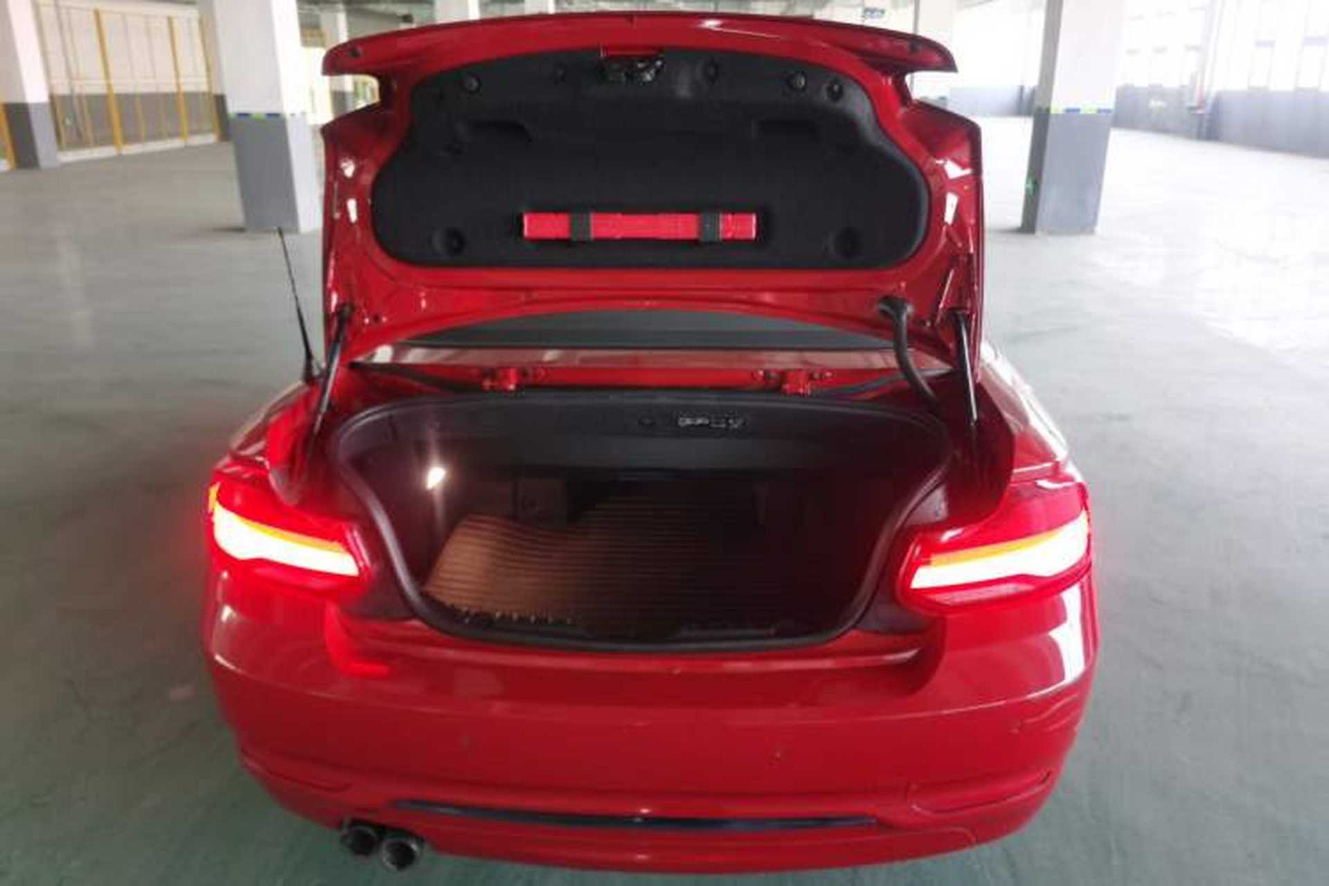 Used BMW 2 Series 2019 225i Convertible Coupe Sports Design Package Trunk