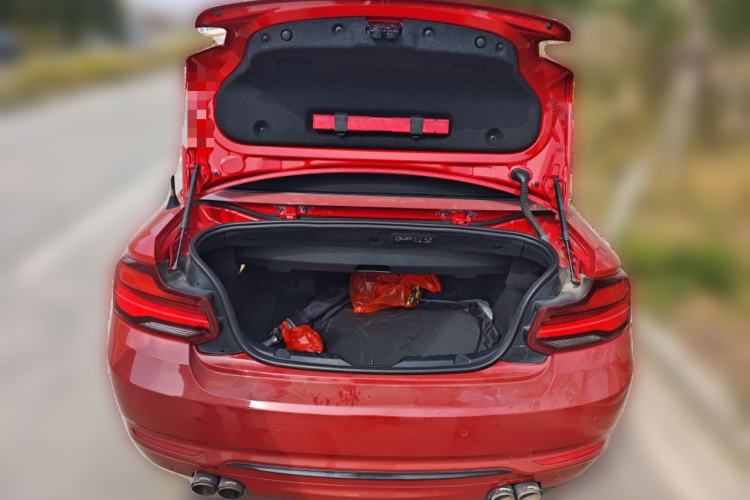 Used BMW 2 Series 2019 225i Convertible Coupe Sports Design Package Trunk