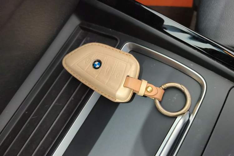 Used BMW 2 Series 2019 225i Convertible Coupe Sports Design Package Vehicle Key