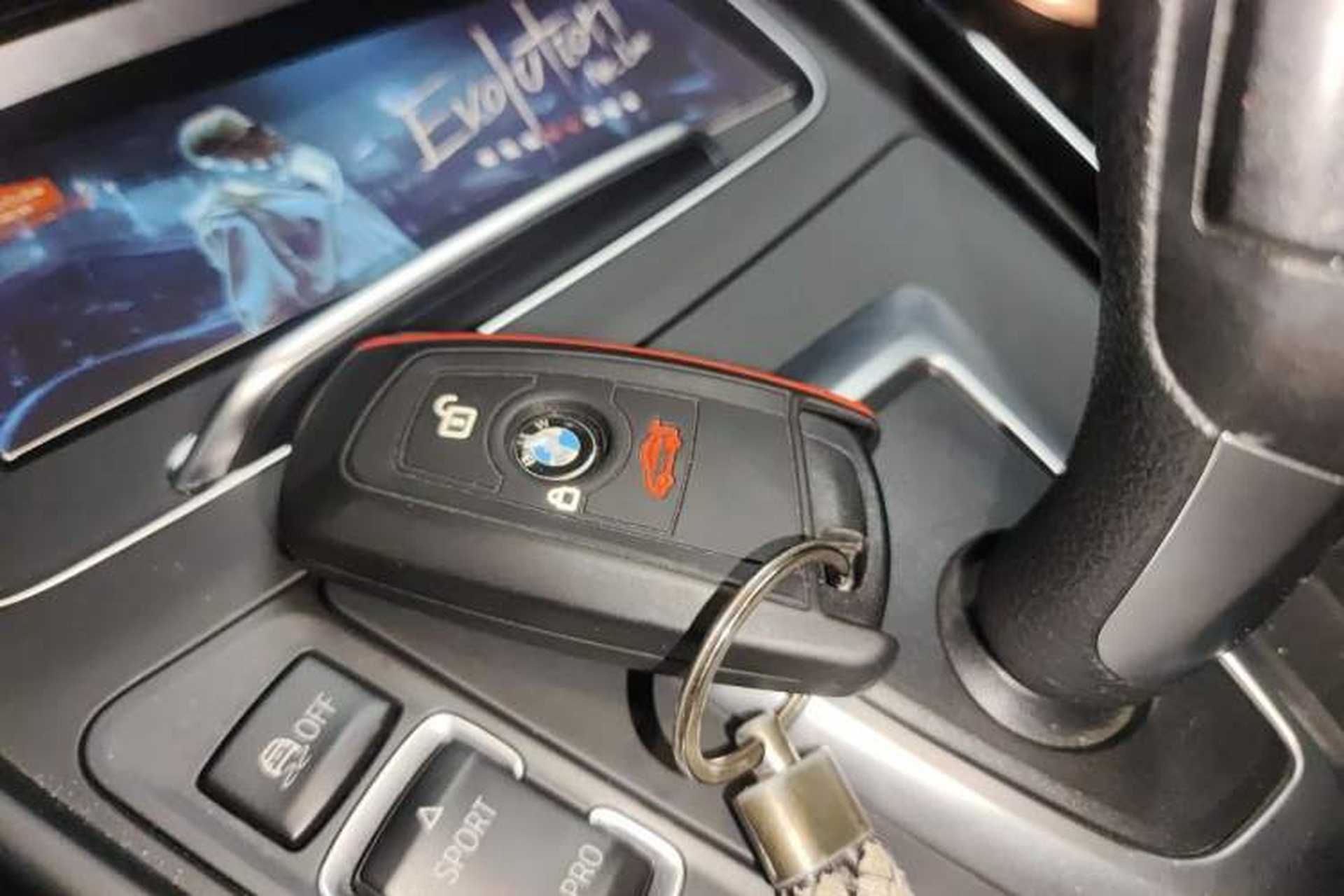 Used BMW 2 Series 2019 225i Sport Design Package Vehicle Key