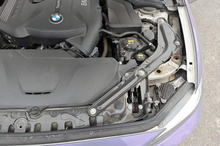Used BMW 2 Series 2019 225i Convertible Coupe Sports Design Package Engine Bay Left