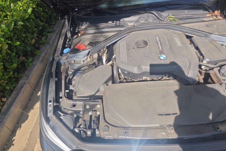 Used BMW 2 Series 2019 225i Sport Design Package Engine Bay Right