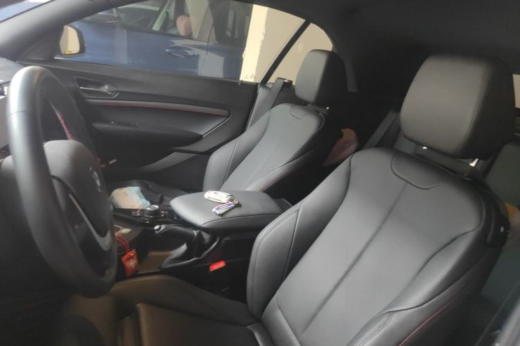 Used BMW 2 Series 2019 225i Convertible Coupe Sports Design Package Left Front Seat