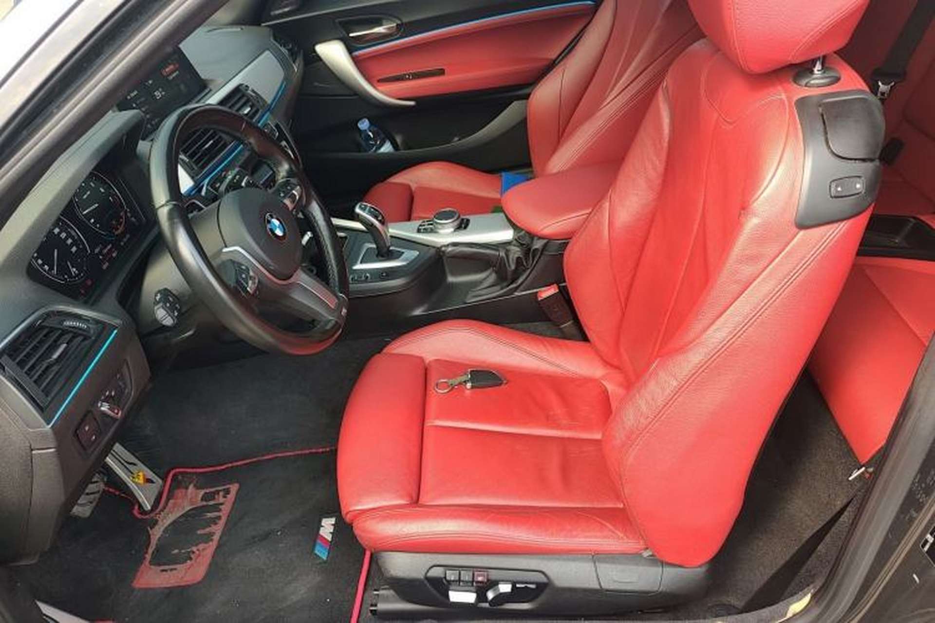 Used BMW 2 Series 2019 225i Luxury Model with M Sport Package Left Front Seat
