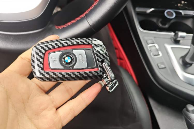 Used BMW 2 Series 2019 225i Convertible Coupe Sports Design Package Vehicle Key