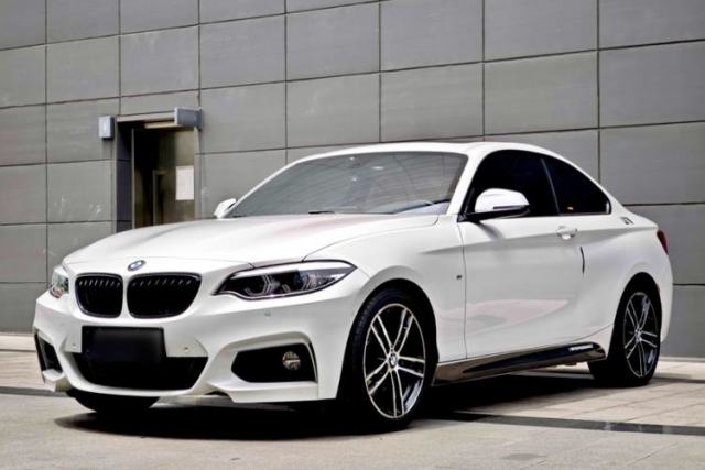 Used BMW 2 Series 2019 225i Luxury Model with M Sport Package