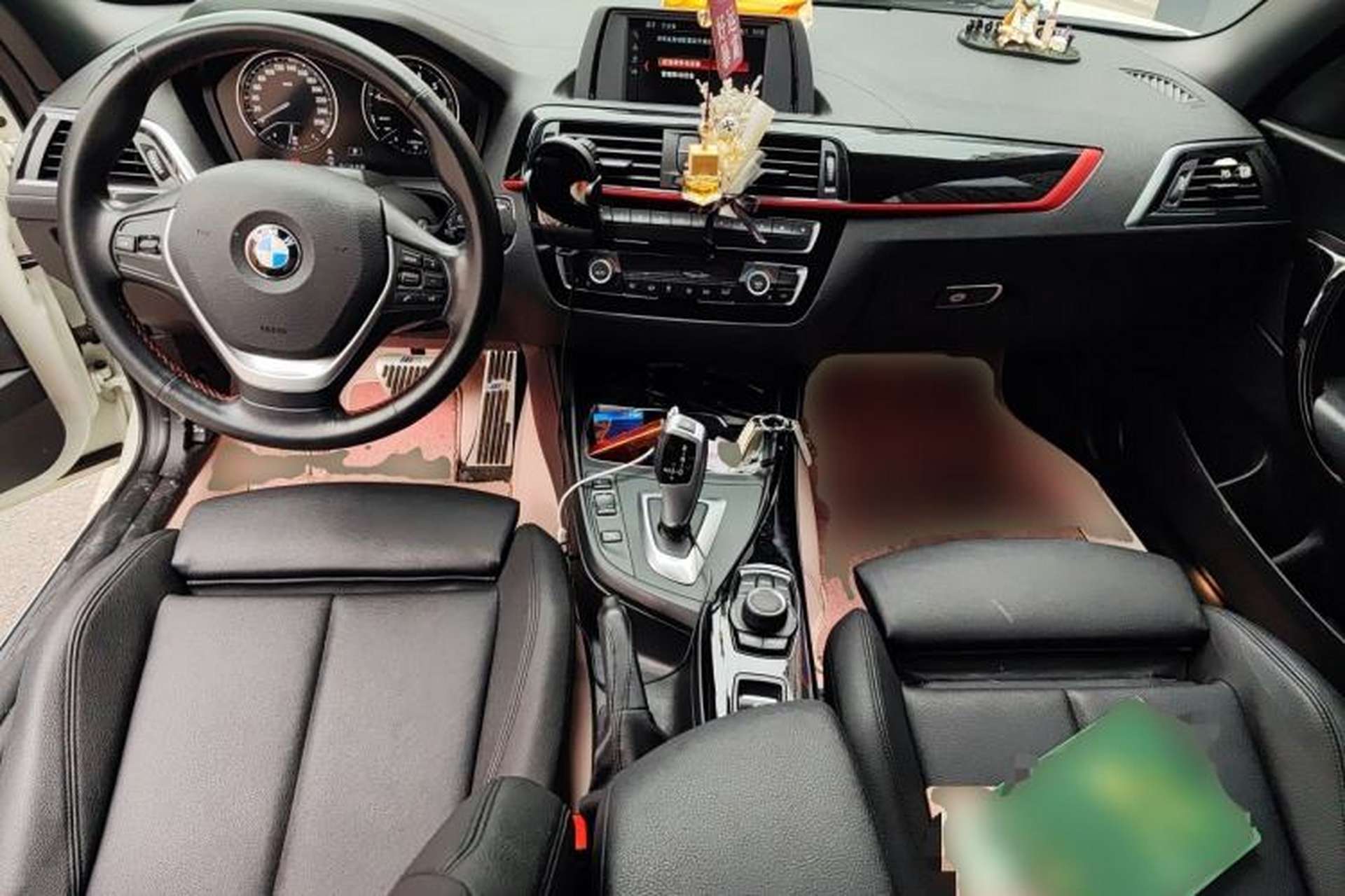 Used BMW 2 Series 2019 225i Convertible Coupe Sports Design Package Center Console