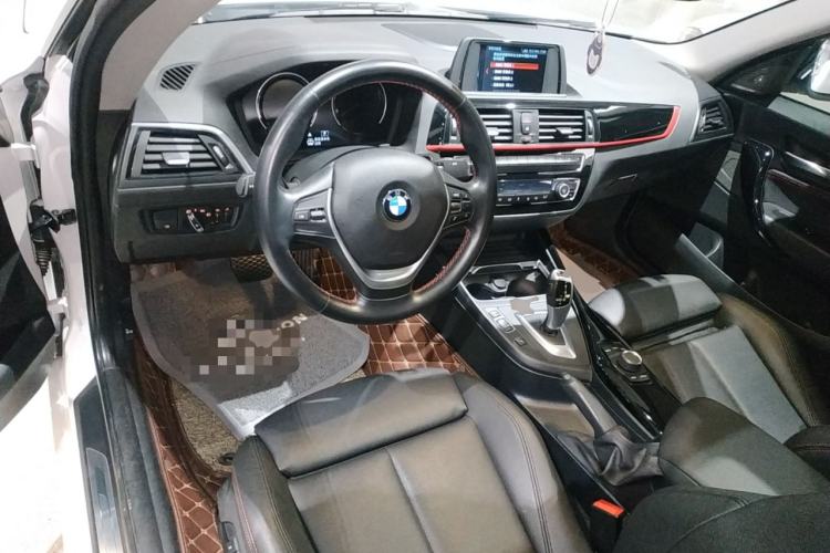 Used BMW 2 Series 2019 225i Sport Design Package Center Console