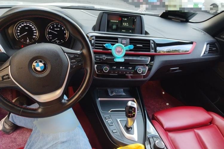 Used BMW 2 Series 2019 225i Convertible Coupe Sports Design Package Center Console