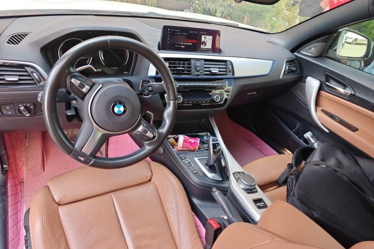 Used BMW 2 Series 2019 225i Convertible Coupe Luxury Edition M Sport Package Center Console