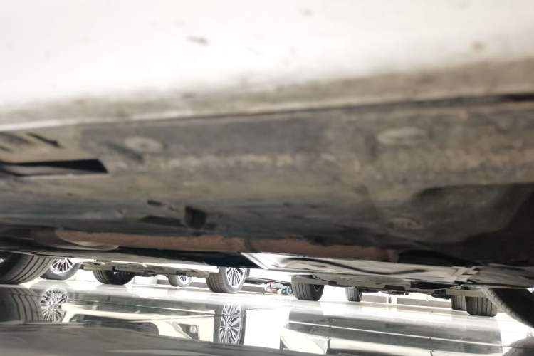 Used BMW 2 Series 2019 225i Convertible Coupe Sports Design Package Chassis Front Right
