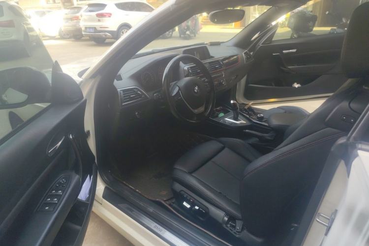 Used BMW 2 Series 2019 225i Convertible Coupe Sports Design Package Driver Seat