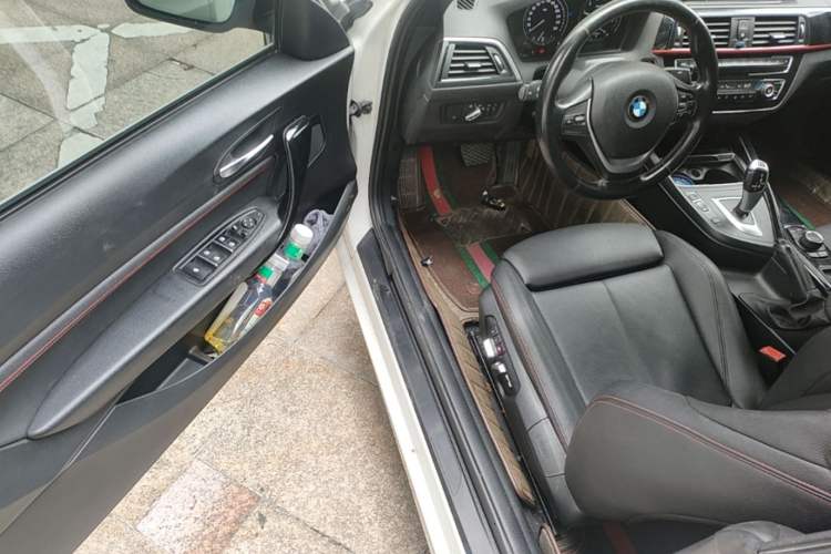 Used BMW 2 Series 2019 225i Convertible Coupe Sports Design Package Driver Seat