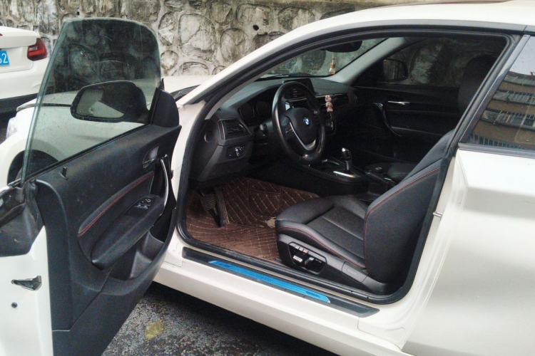 Used BMW 2 Series 2019 225i Sport Design Package Driver Seat