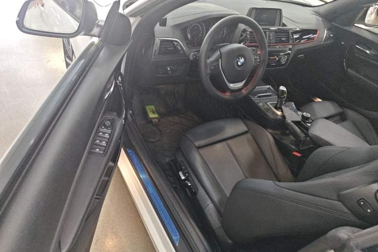Used BMW 2 Series 2019 225i Convertible Coupe Sports Design Package Driver Seat