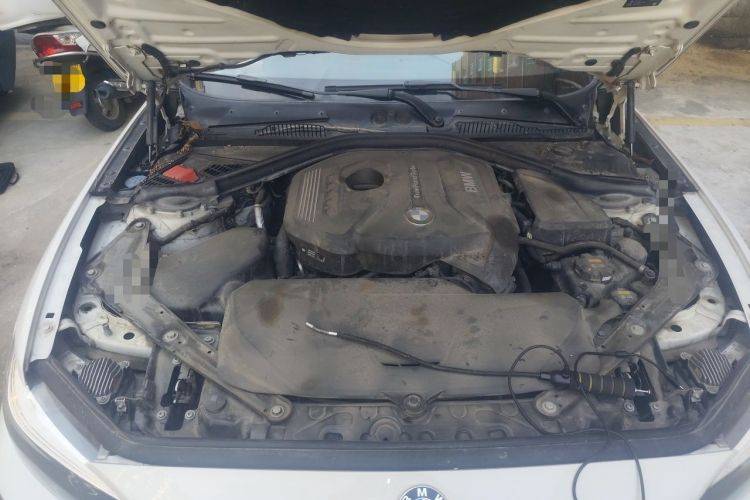 Used BMW 2 Series 2019 225i Convertible Coupe Sports Design Package Engine Bay