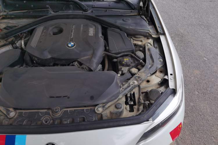Used BMW 2 Series 2019 225i Convertible Coupe Sports Design Package Engine Bay Left