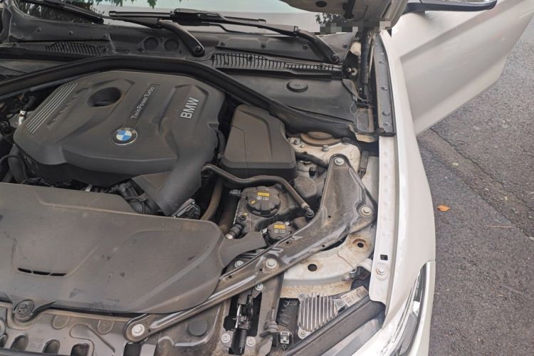 Used BMW 2 Series 2019 225i Convertible Coupe Sports Design Package Engine Bay Left