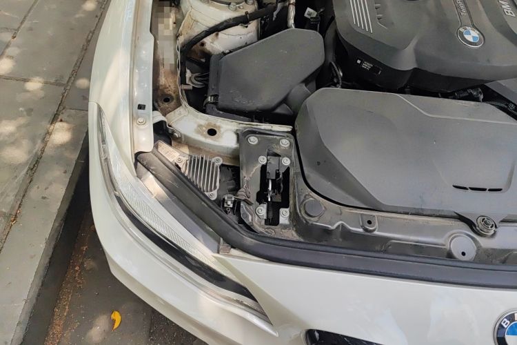 Used BMW 2 Series 2019 225i Luxury Model with M Sport Package Engine Bay Right