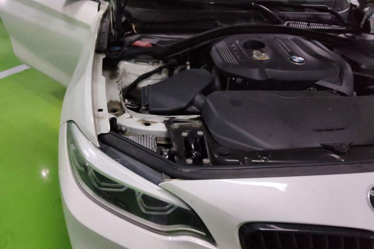 Used BMW 2 Series 2019 225i Luxury Model with M Sport Package Engine Bay Right