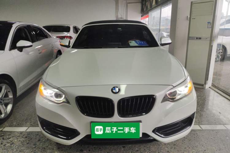 Used BMW 2 Series 2019 225i Convertible Coupe Sports Design Package Exterior 1
