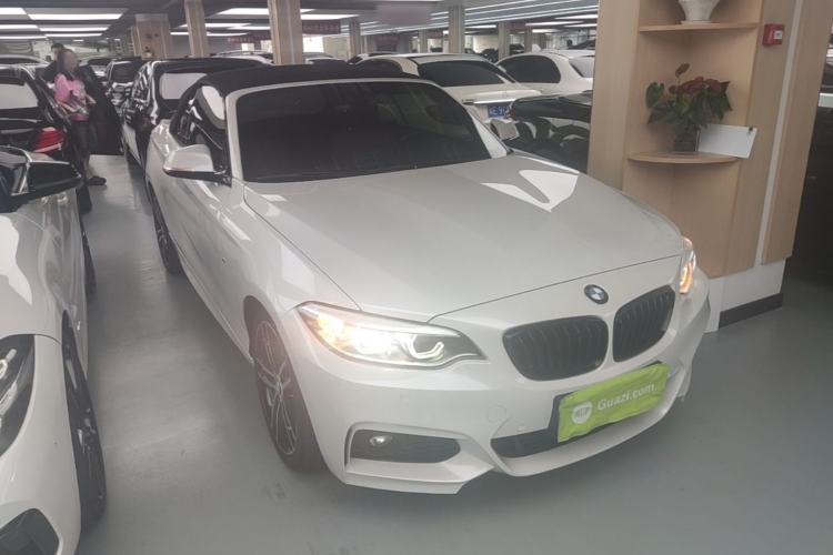 Used BMW 2 Series 2019 225i Convertible Coupe Luxury Edition M Sport Package Exterior 1
