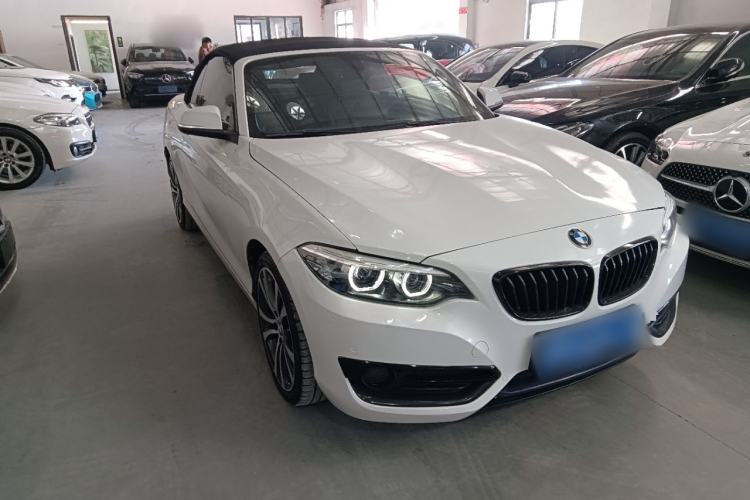 Used BMW 2 Series 2019 225i Convertible Coupe Sports Design Package Exterior 2