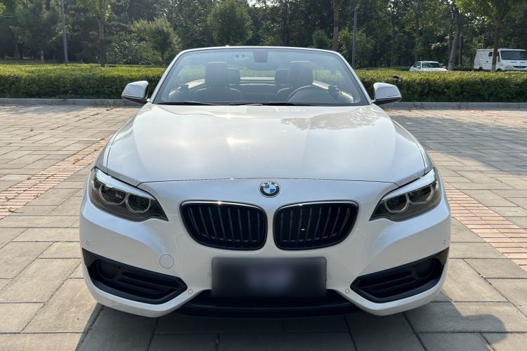 Used BMW 2 Series 2019 225i Convertible Coupe Sports Design Package Exterior 2