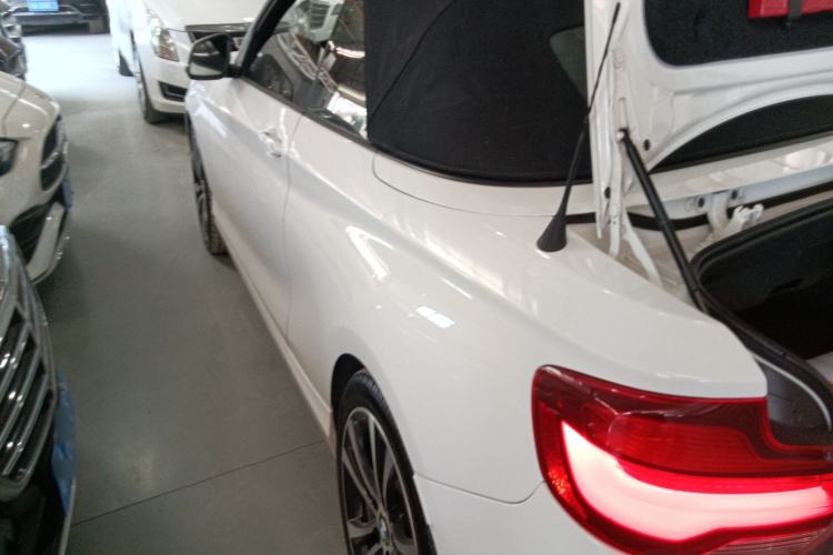 Used BMW 2 Series 2019 225i Convertible Coupe Sports Design Package Exterior 3