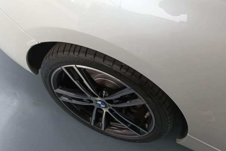 Used BMW 2 Series 2019 225i Convertible Coupe Luxury Edition M Sport Package Exterior 5