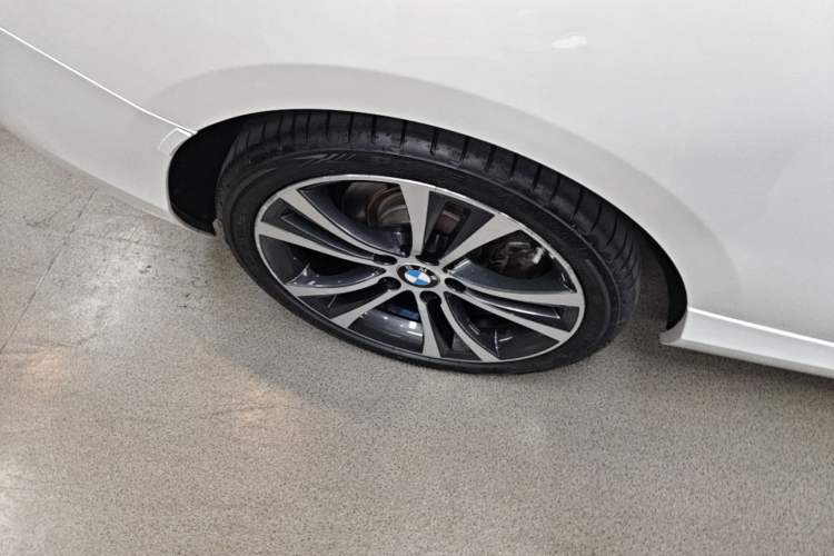 Used BMW 2 Series 2019 225i Convertible Coupe Sports Design Package Exterior 5