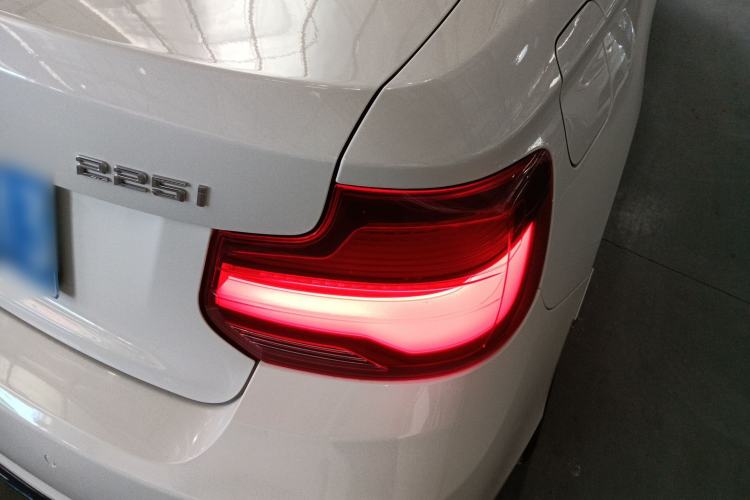 Used BMW 2 Series 2019 225i Convertible Coupe Sports Design Package Exterior 6