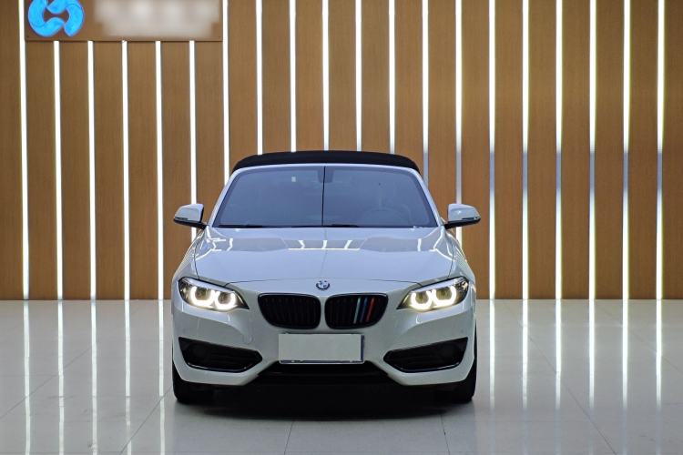 Used BMW 2 Series 2019 225i Convertible Coupe Sports Design Package Exterior 7