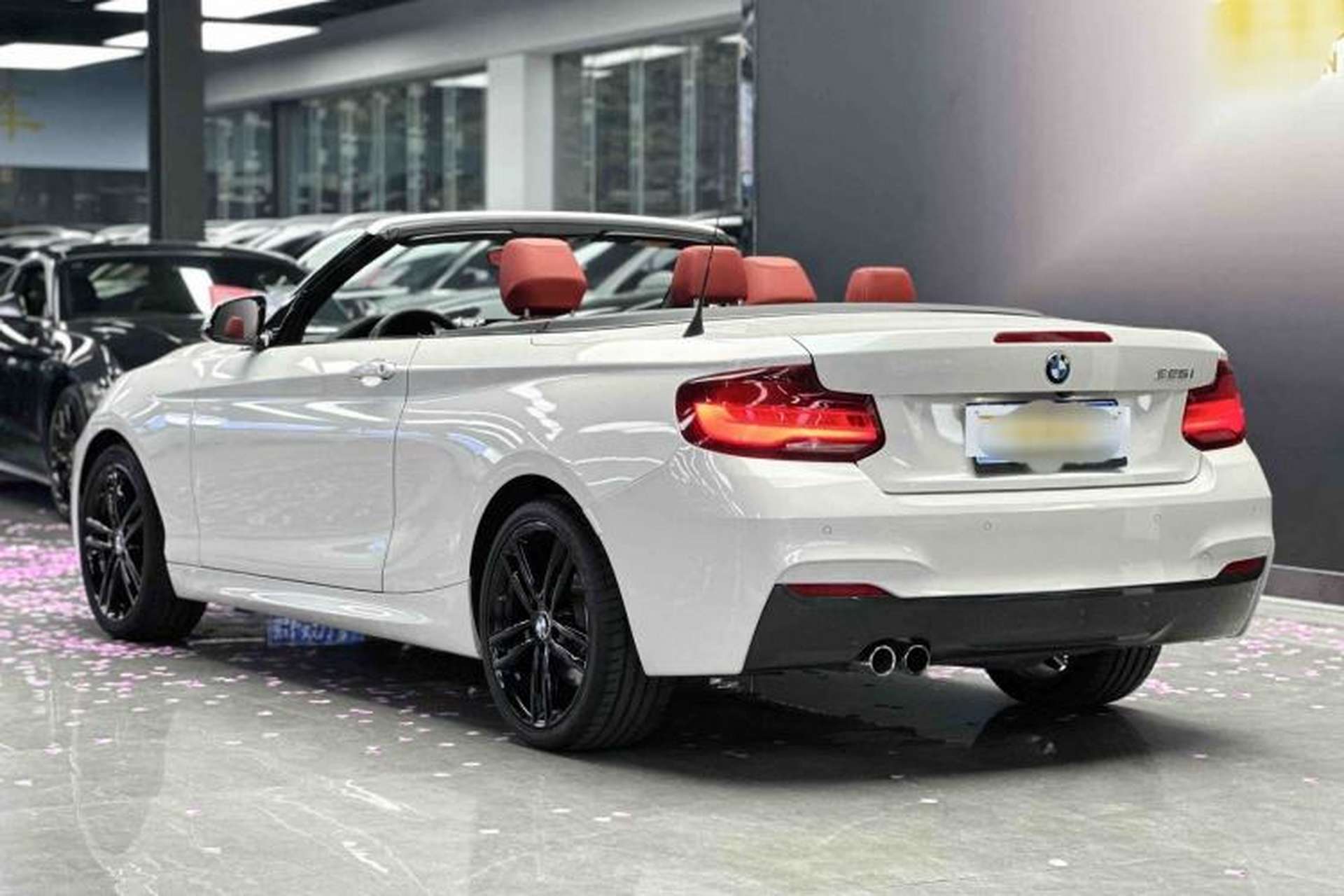 Used BMW 2 Series 2019 225i Convertible Coupe Luxury Edition M Sport Package Exterior 7