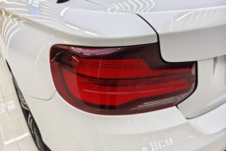 Used BMW 2 Series 2019 225i Convertible Coupe Sports Design Package Exterior 8