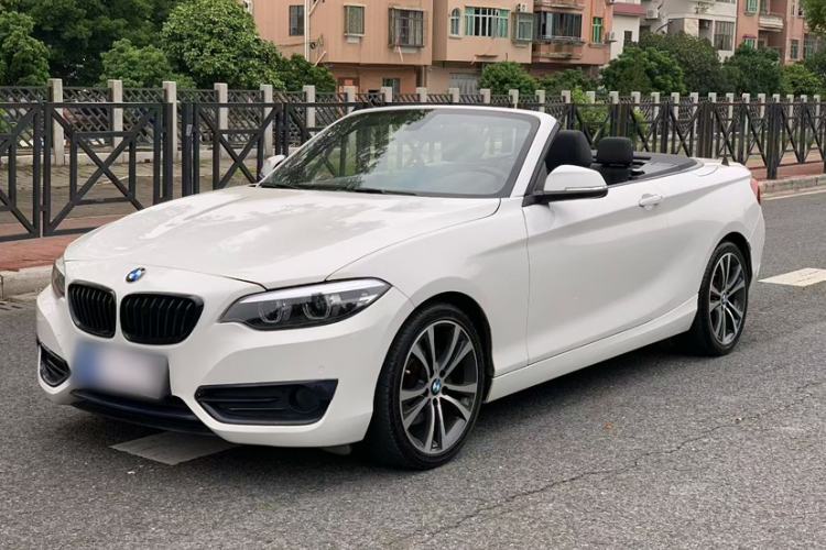 Used BMW 2 Series 2019 225i Convertible Coupe Sports Design Package Exterior 9