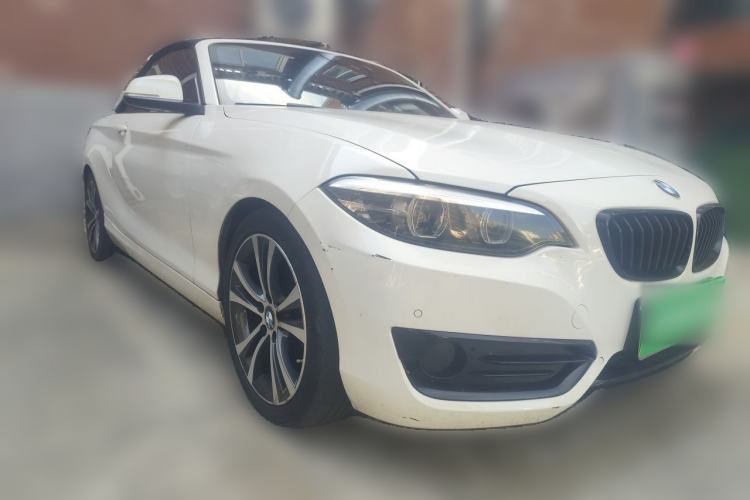 Used BMW 2 Series 2019 225i Convertible Coupe Sports Design Package Front Right 45 Deg