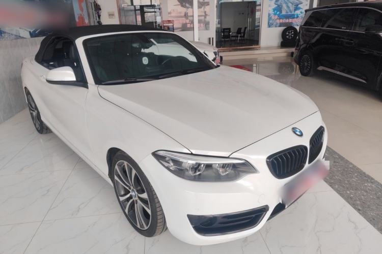 Used BMW 2 Series 2019 225i Convertible Coupe Sports Design Package Front Right 45 Deg