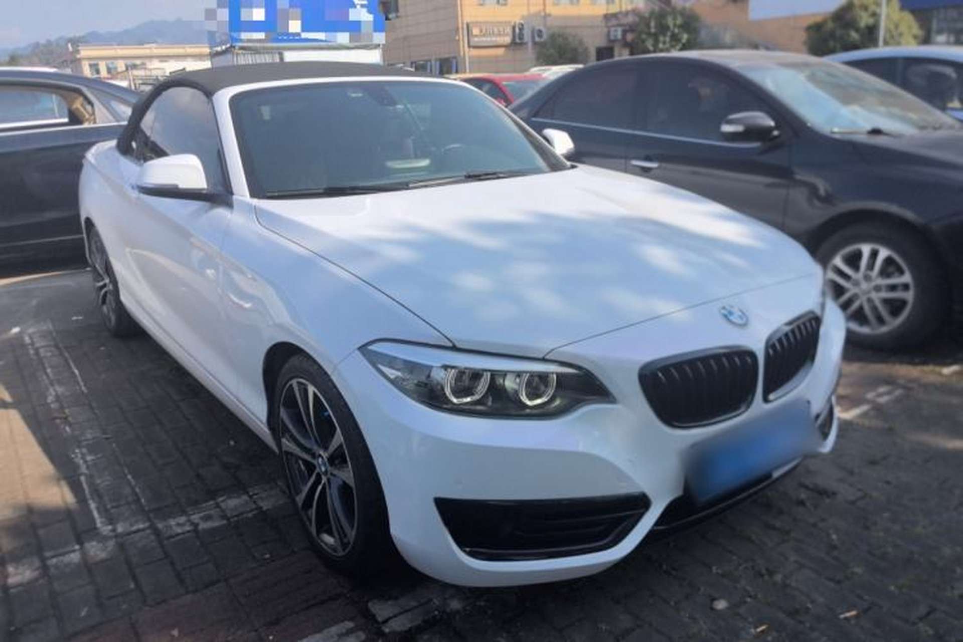 Used BMW 2 Series 2019 225i Convertible Coupe Sports Design Package Front Right 45 Deg